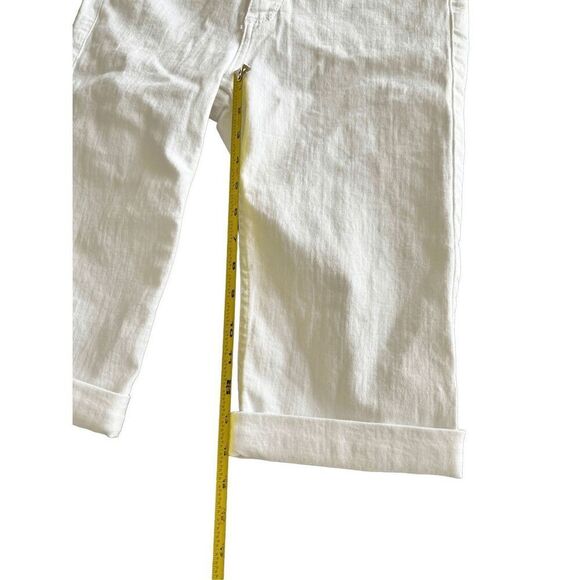 RAFAELLA WHITE DENIM CUFFED BERMUDA SHORT Size 6 - Picture 4 of 5